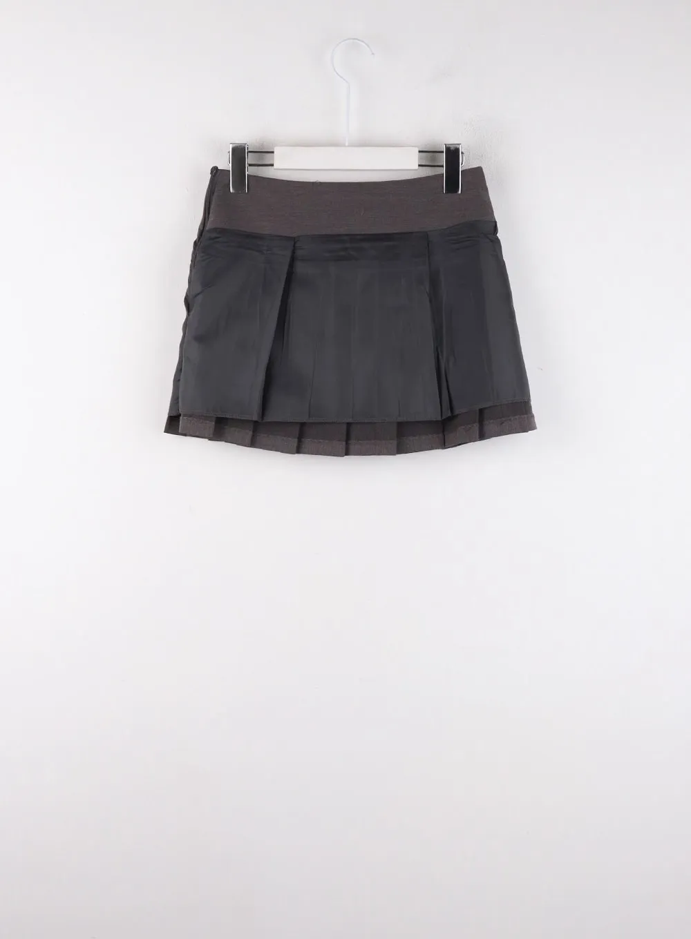 Asymmetrical Belt Pleated Mini Skirt CD308