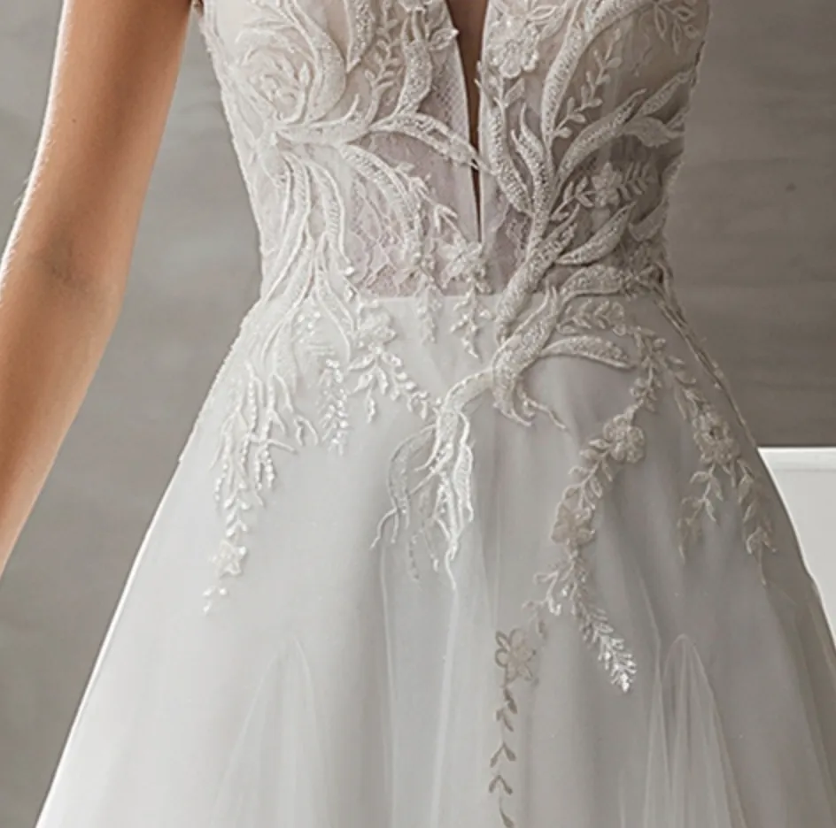 Beaded Straps V-Neck Lace A-Line Long Wedding Dress