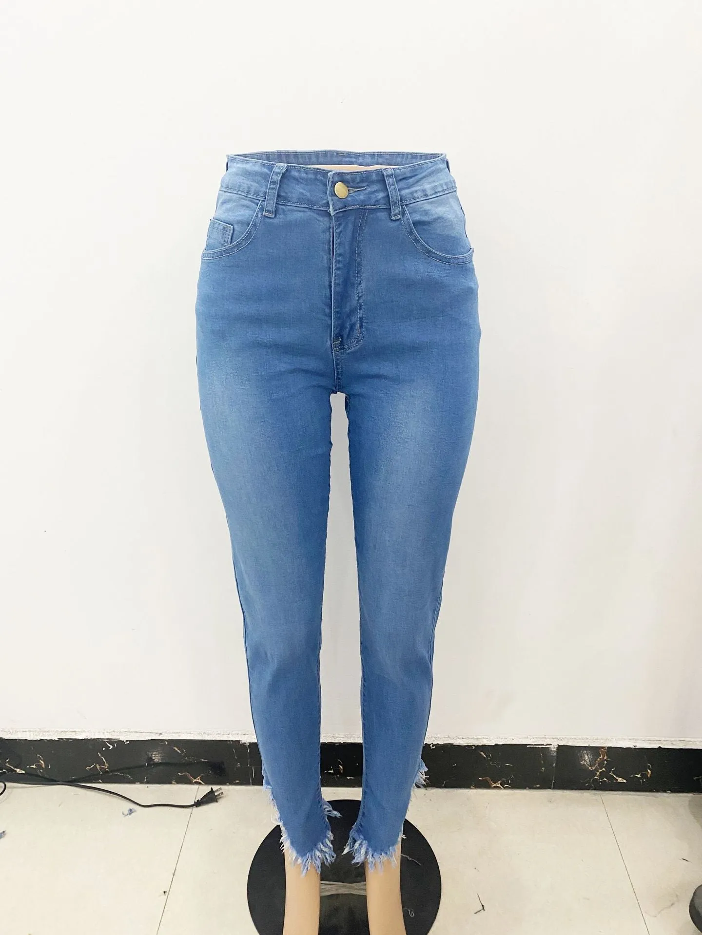 Fashion fringed denim pencil pants（AY2216）