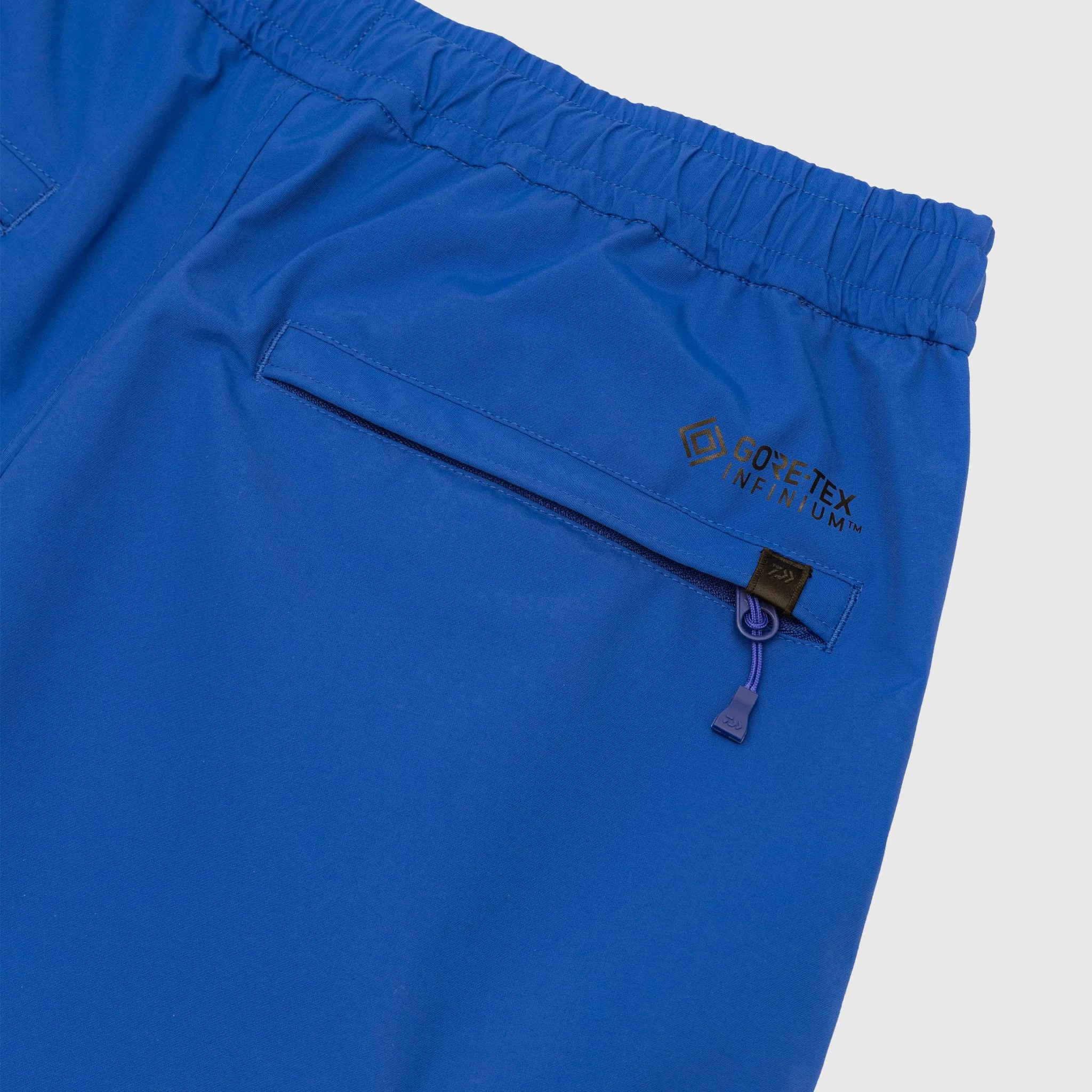 GORE-TEX TECH HIKER MOUNTAIN SHORTS