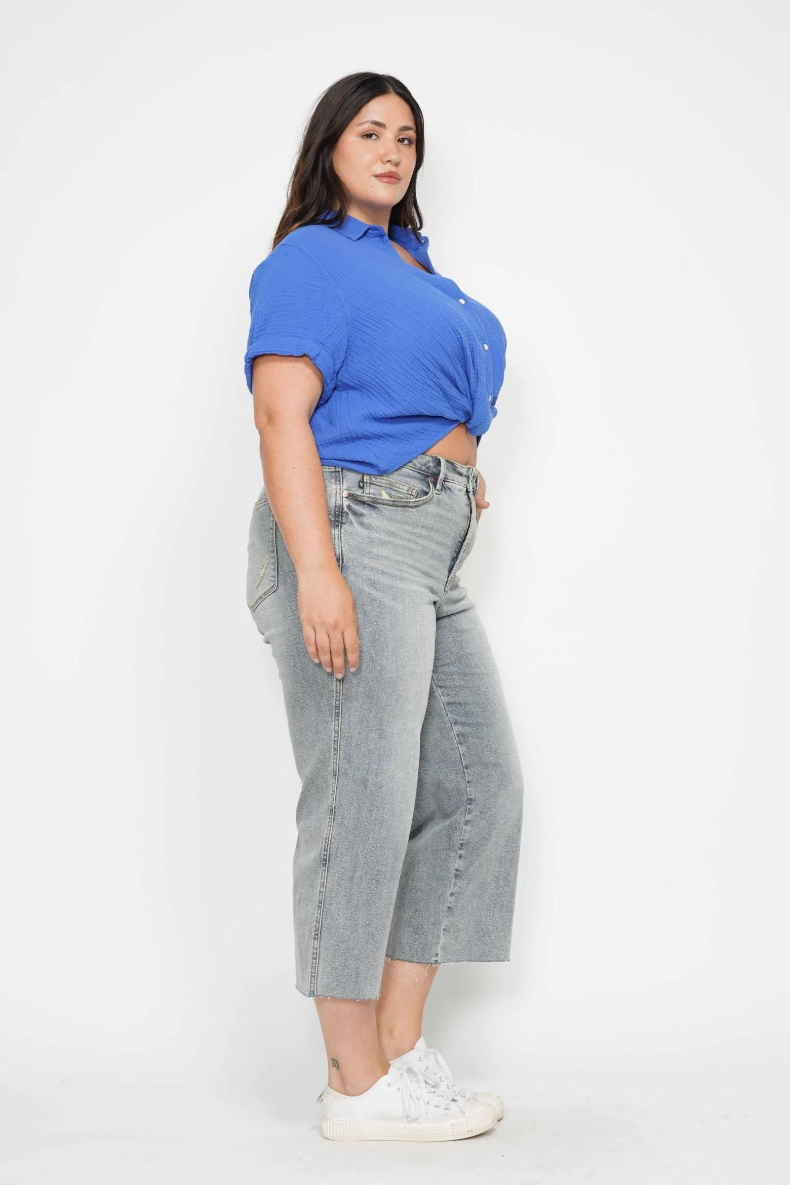 Judy Blue Mid Rise Tummy Control Raw Hem Wide Leg Crop Denim 88903