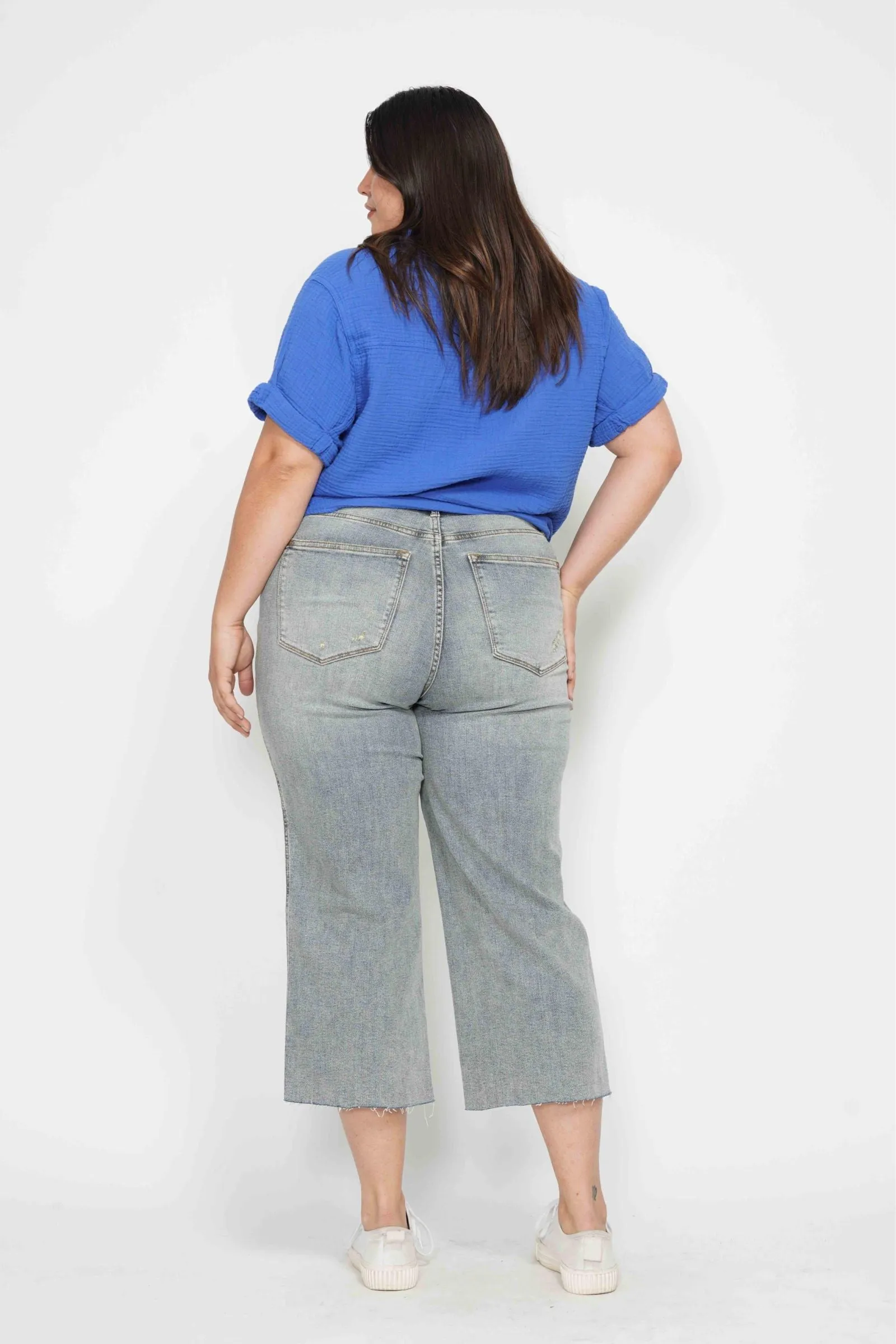 Judy Blue Mid Rise Tummy Control Raw Hem Wide Leg Crop Denim 88903