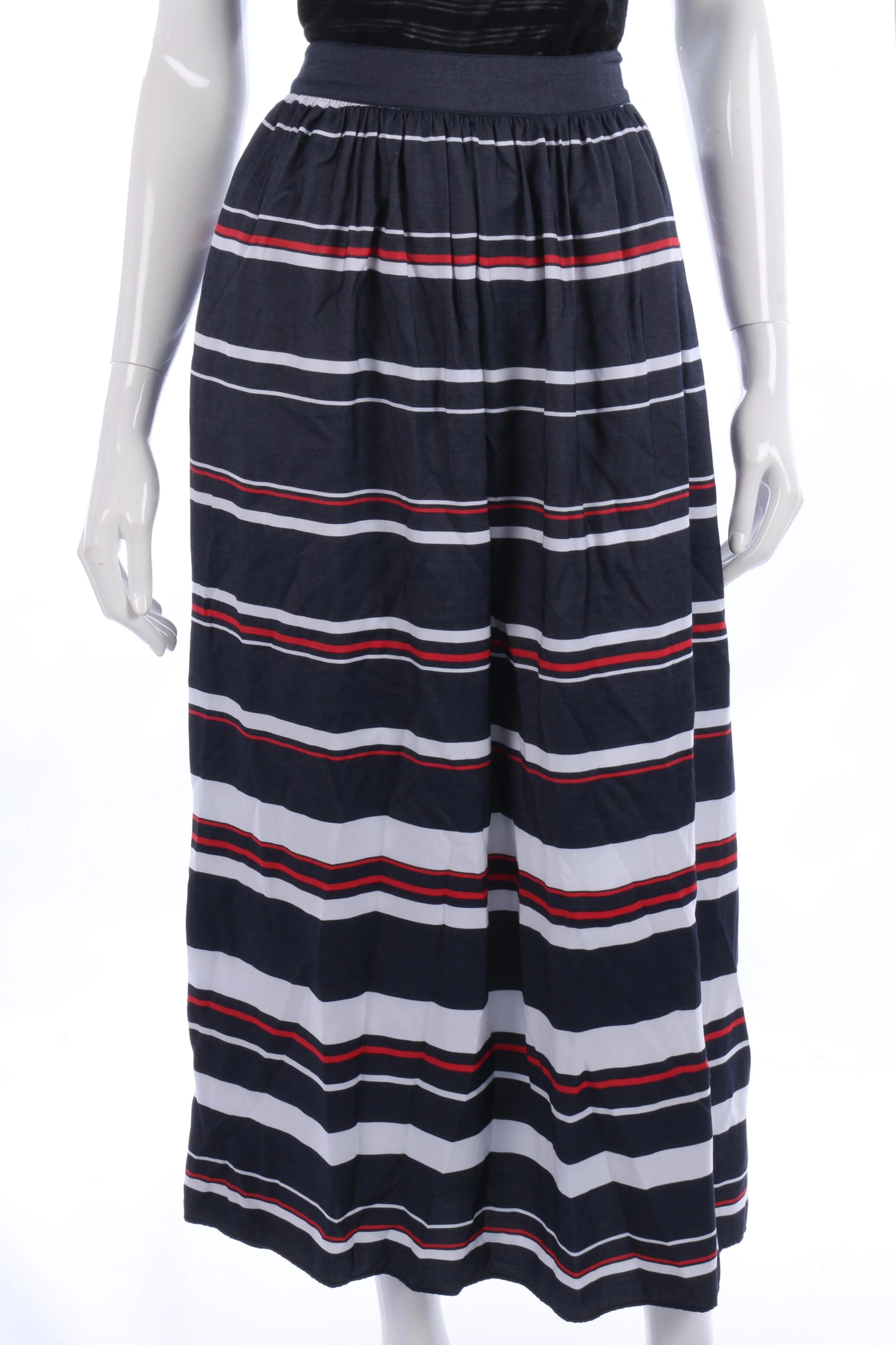 Lovely Tommy Hilfiger summer skirt size 6