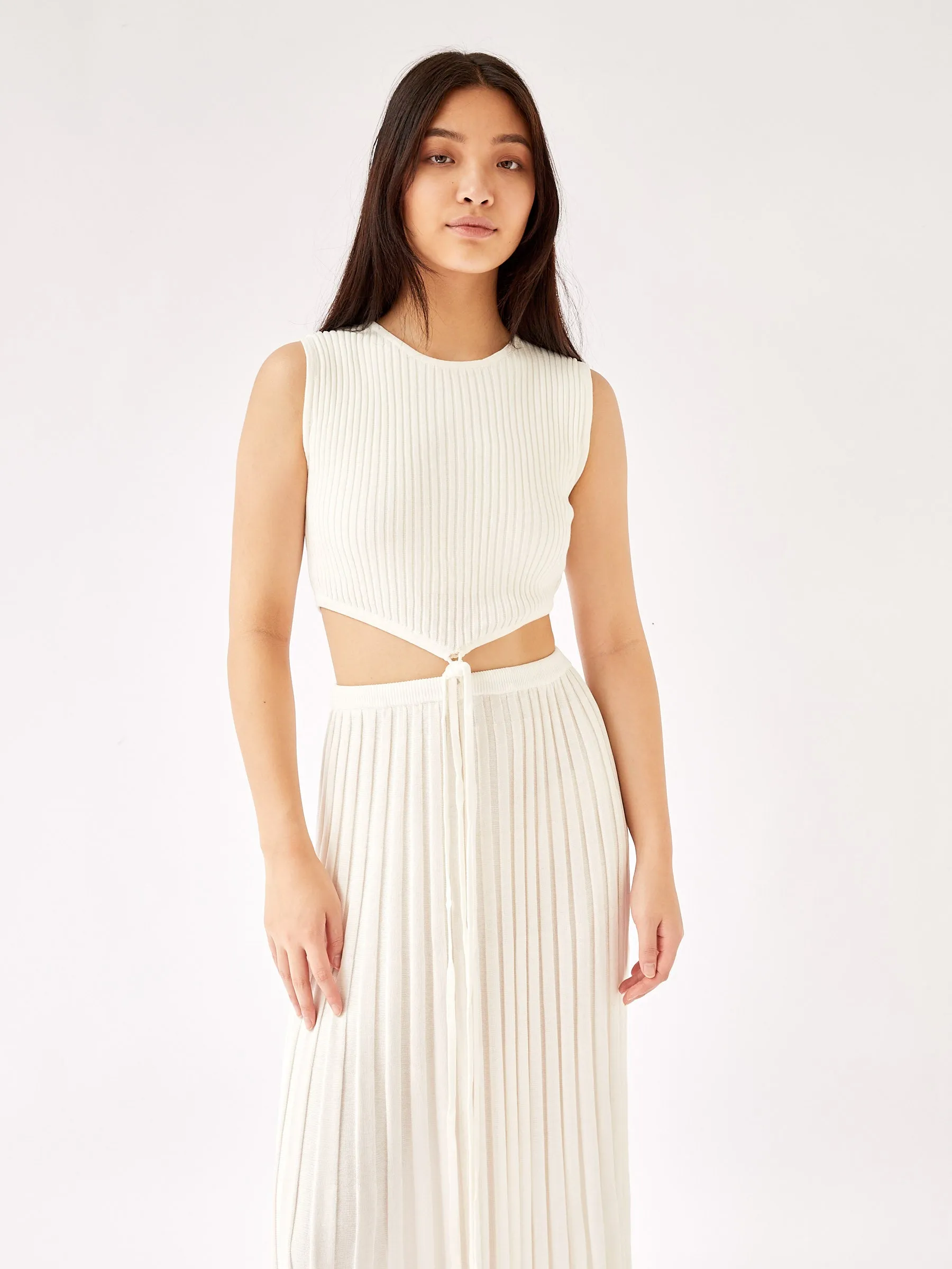 Sleeveless Knit Tie Crop